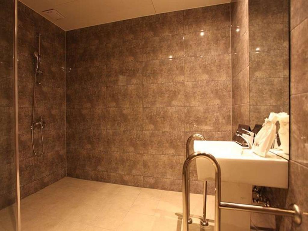 Hotel Rich Kojang Szoba fotó