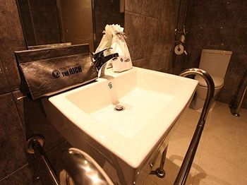 Hotel Rich Kojang Kültér fotó
